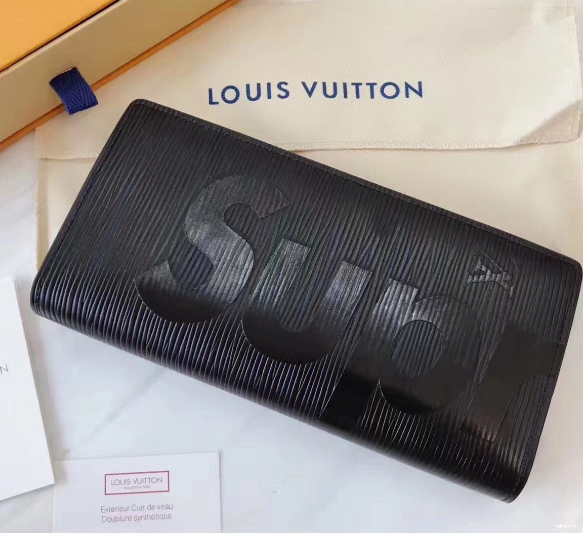 Vuitton wallet Louis Supreme 0213